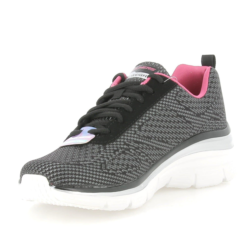 320002-skechers-12719blackhot-pink1p_11152b69-923b-4592-b26a-0dd098de1ebc.jpg