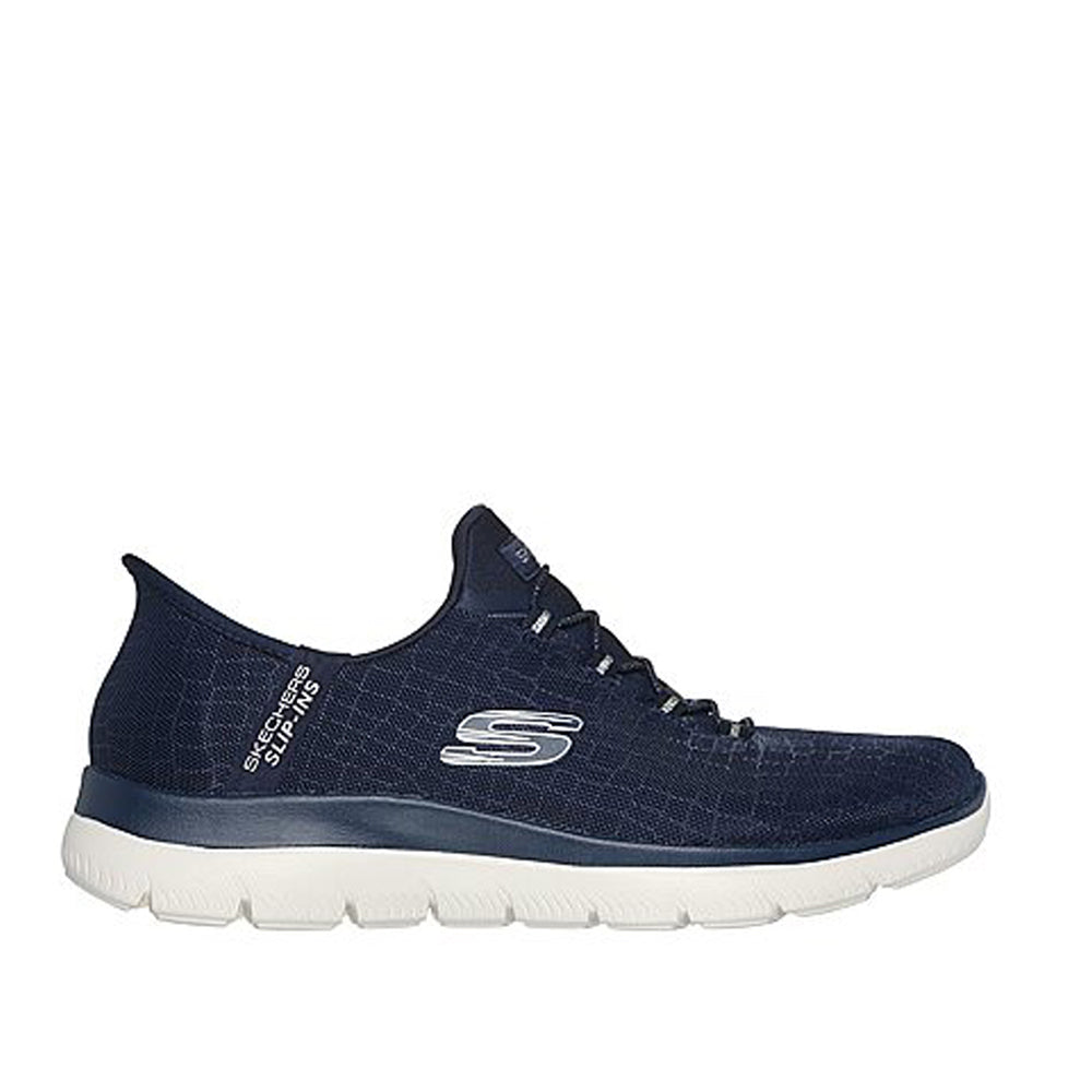420002-skechers-150128nvsl_cd7e35d4-5b0e-4379-bcdd-089f4b9f751b.jpg