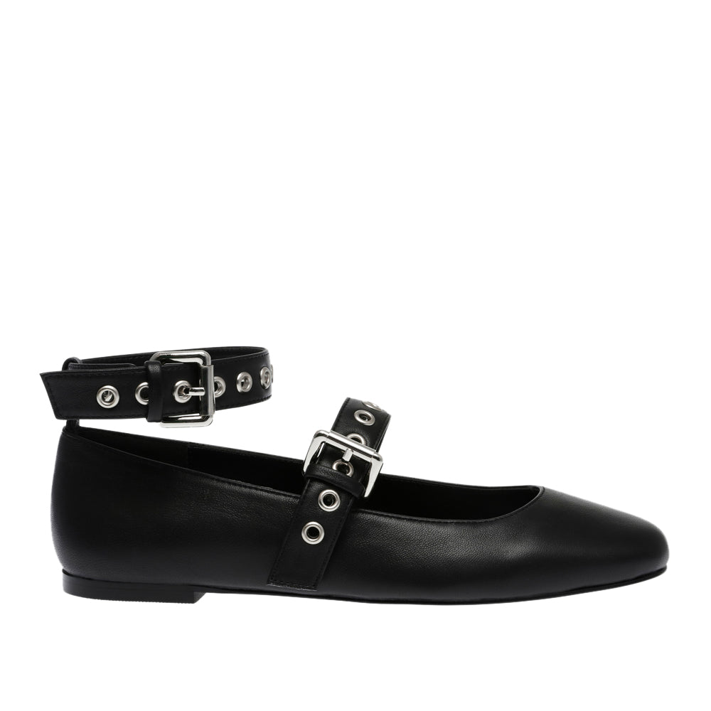 420002-steve-madden-smsmacbeth17.jpg