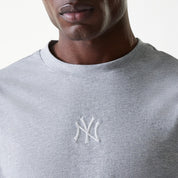 T-Shirt New Era New York Yankees Uomo - Grigio