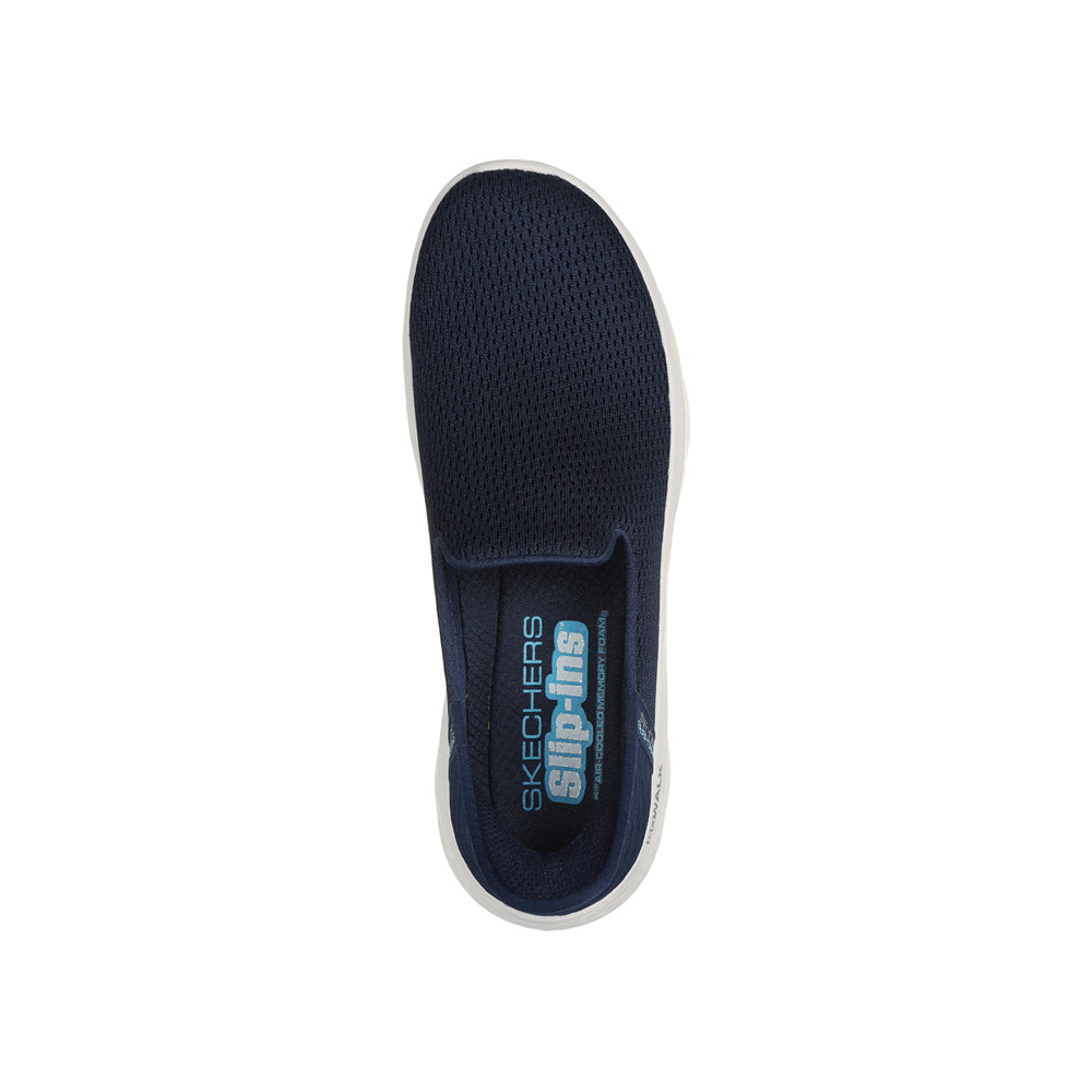520001-skechers-124963nvy1p_ef84821a-440c-4d7c-95c0-a4c2fb453b84.jpg