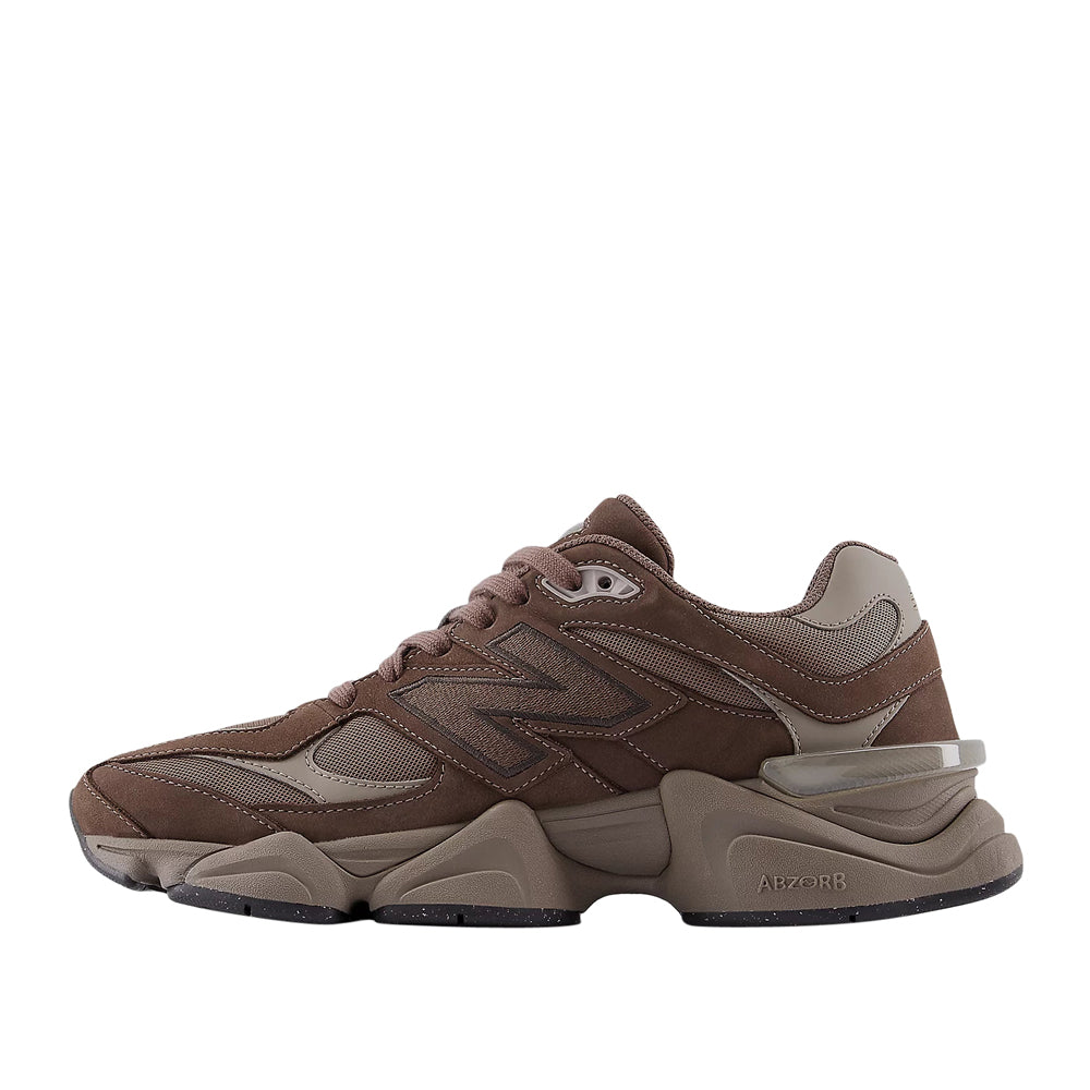 Sneakers New Balance 9060 Uomo - Marrone