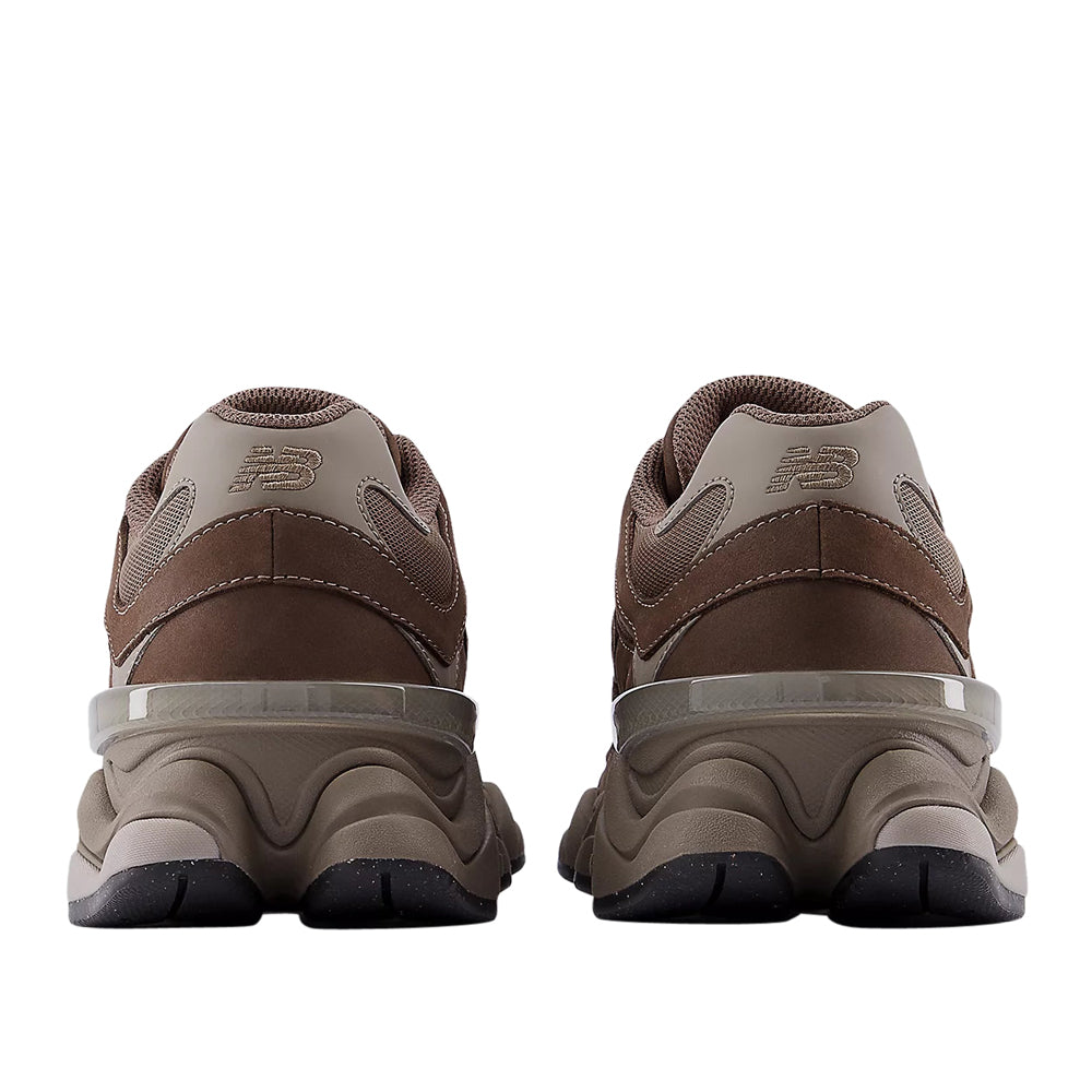 Sneakers New Balance 9060 Uomo - Marrone