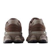 Sneakers New Balance 9060 Uomo - Marrone